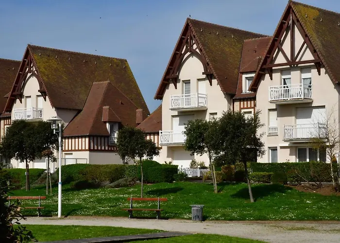 Jardin - A 50M De La Plage - Wifi - Parking